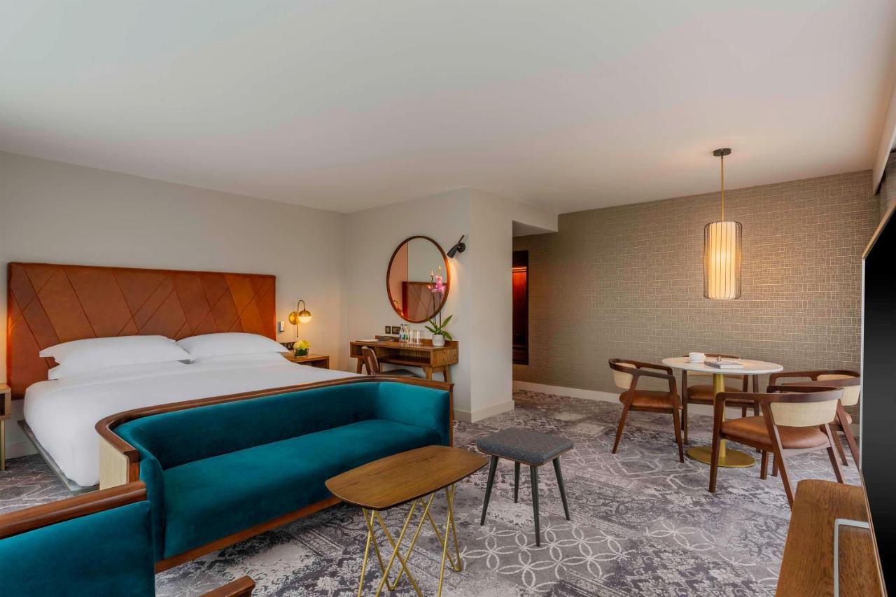 Hotel Hyatt Centric The Liberties Dublino Esterno foto