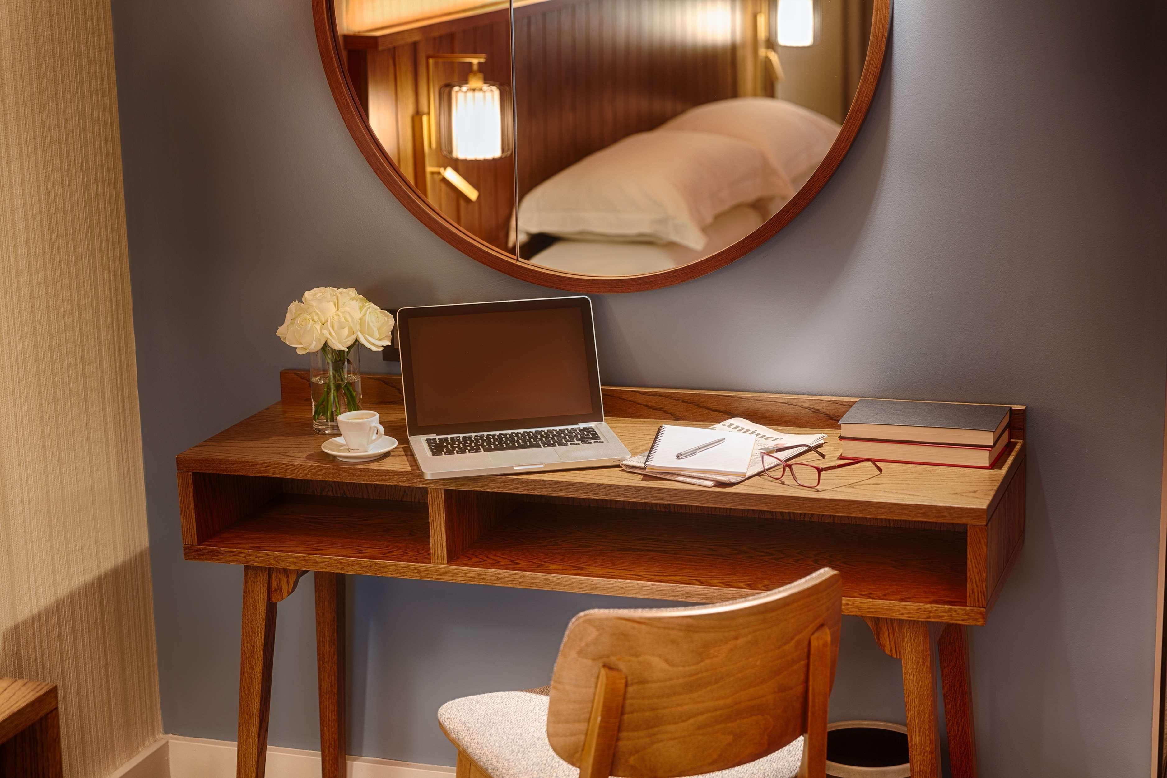 Hotel Hyatt Centric The Liberties Dublino Esterno foto